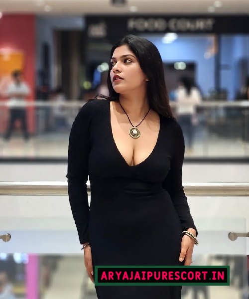 Ishita Verma - College Girl Escort